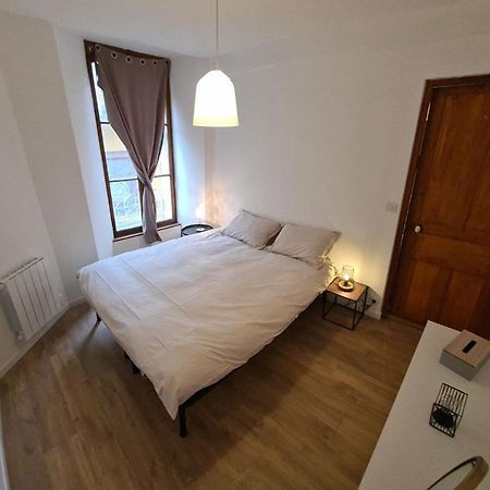 Appartement Chez Saint Frobert - HYPER CENTRE - BOUCHON à Troyes Extérieur photo